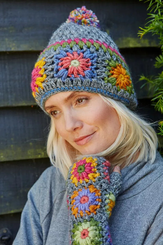 Woodstock Bobble Beanie Bright