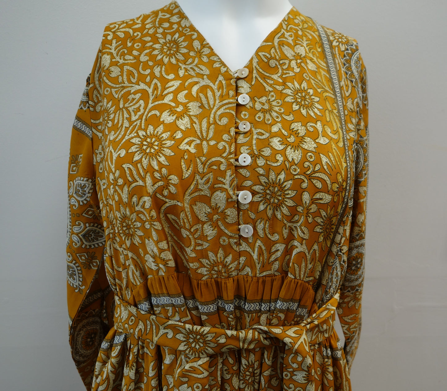 Prairie V-neck Silk Dress S - 005