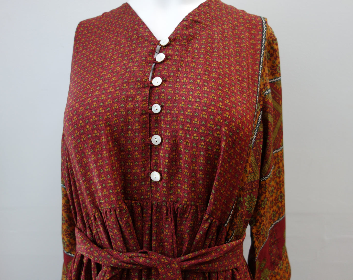 Prairie V-neck Silk Dress S - 008