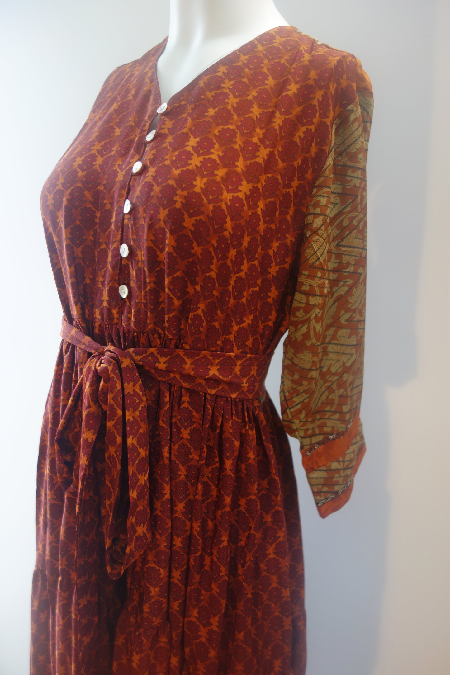 Prairie V-neck Silk Dress S - 0036