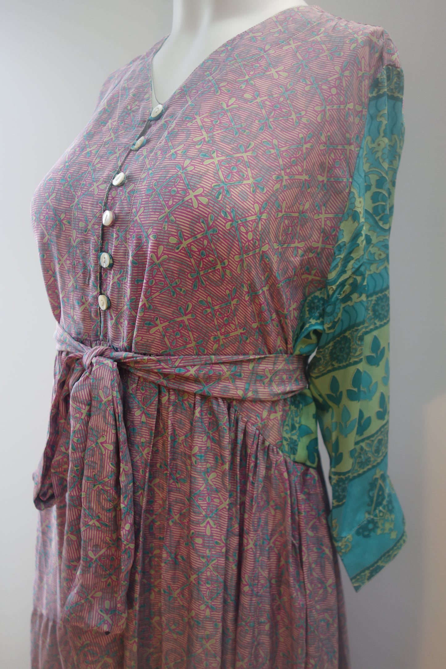 Prairie V-neck Silk Dress L - 051