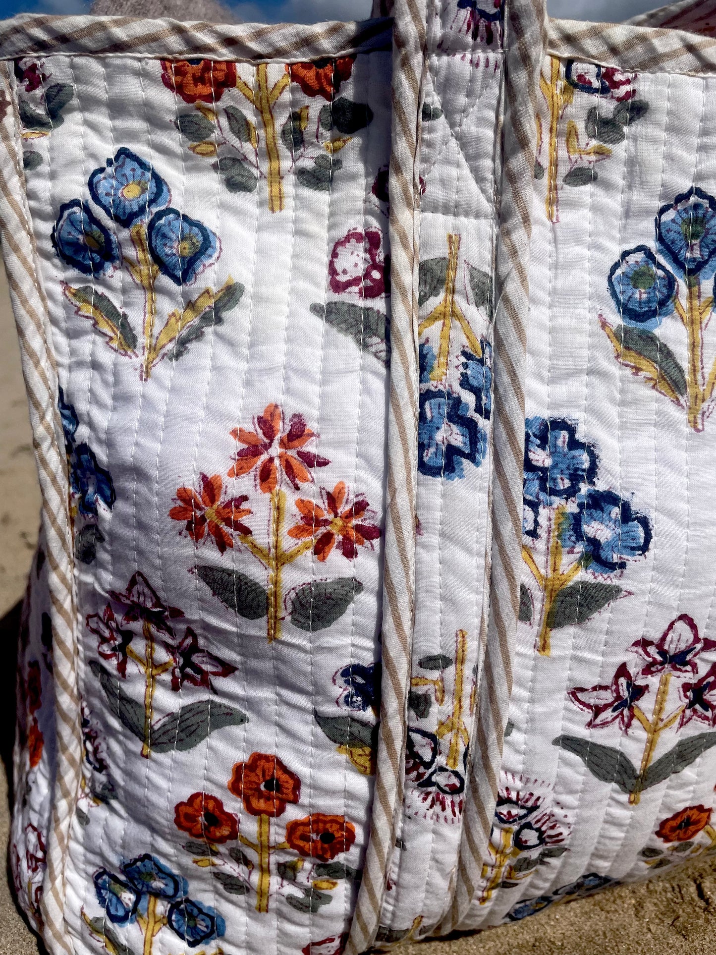 Quilted Tote Bag - White Flower