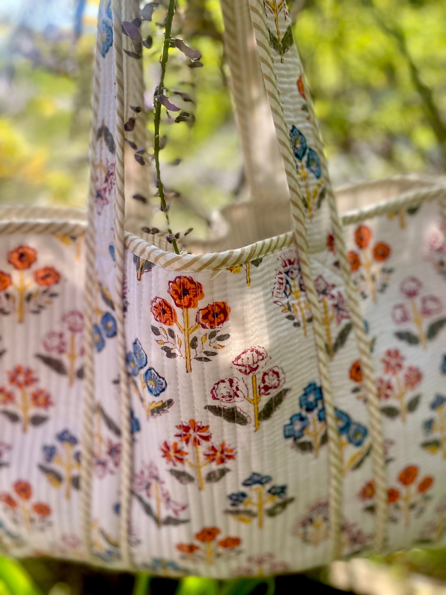 Quilted Tote Bag - White Flower