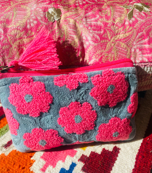 Rambling Flower Pouch - Grey/Pink