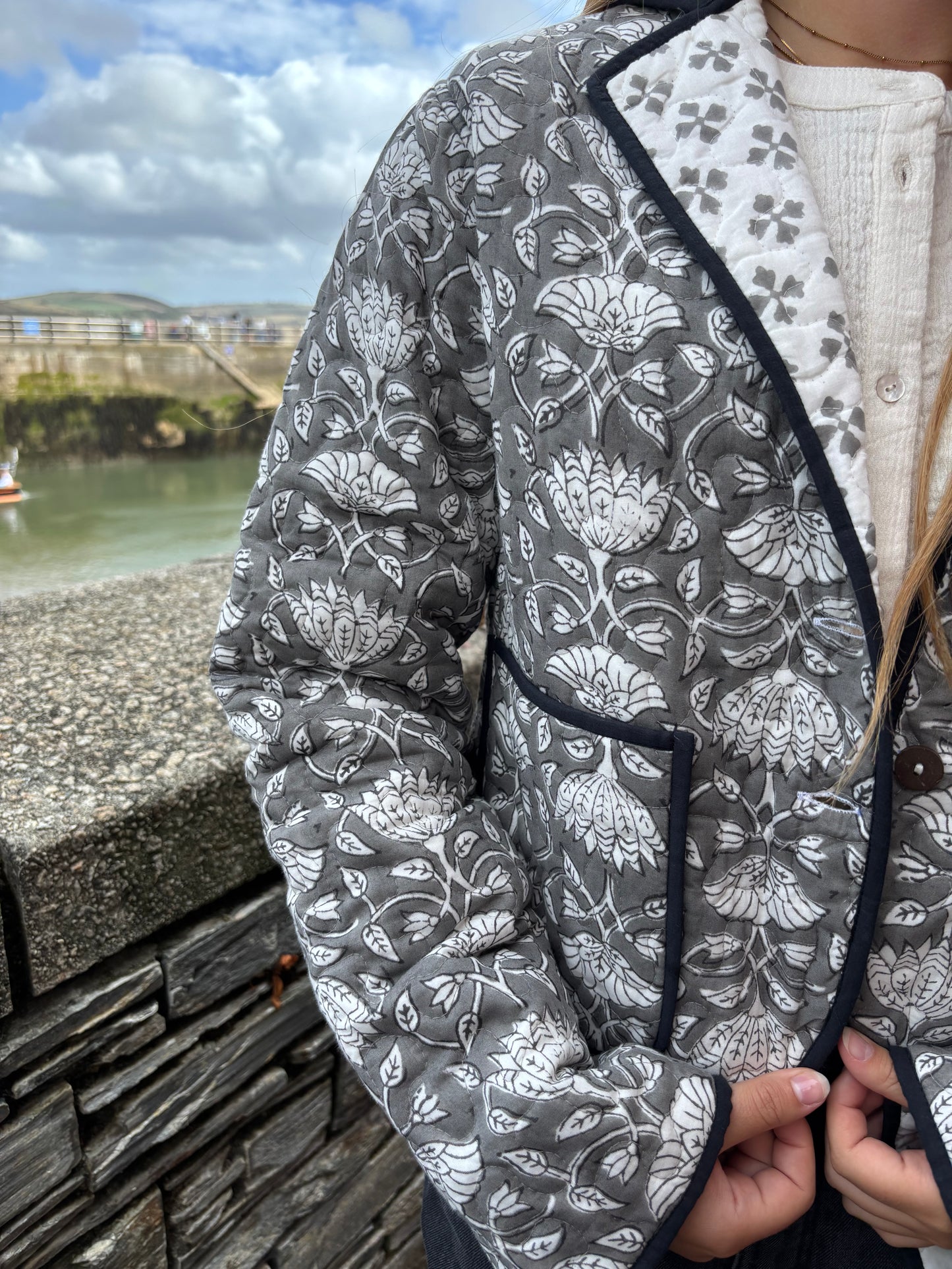 Sample Quilted Jacket - Grey Flower