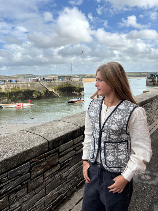 Sample Quilted Reversible Waistcoat - Grey Flower