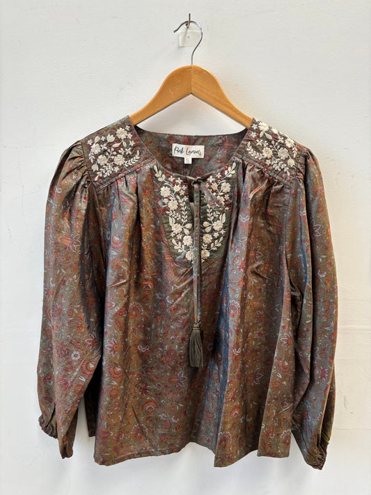 Lolita Embroidered Silk Blouse S - 010