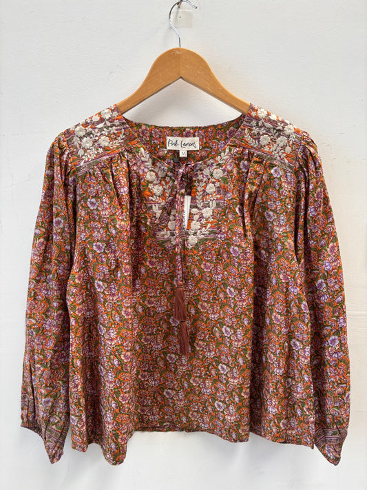 Lolita Embroidered Silk Blouse M - 020