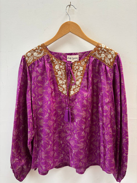 Lolita Embroidered Silk Blouse XXL - 191