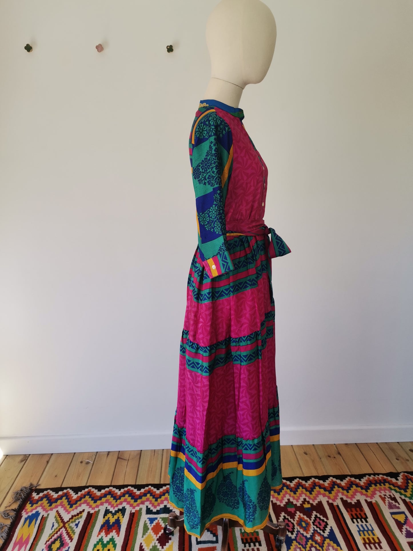 Prairie Round Neck Silk Dress 001 - S
