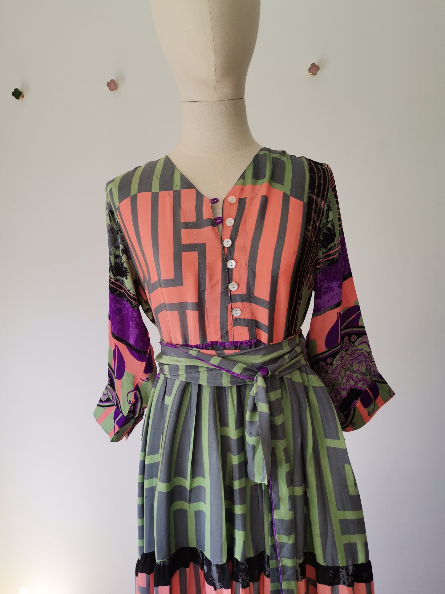 Prairie V-neck Silk Dress XS - 034