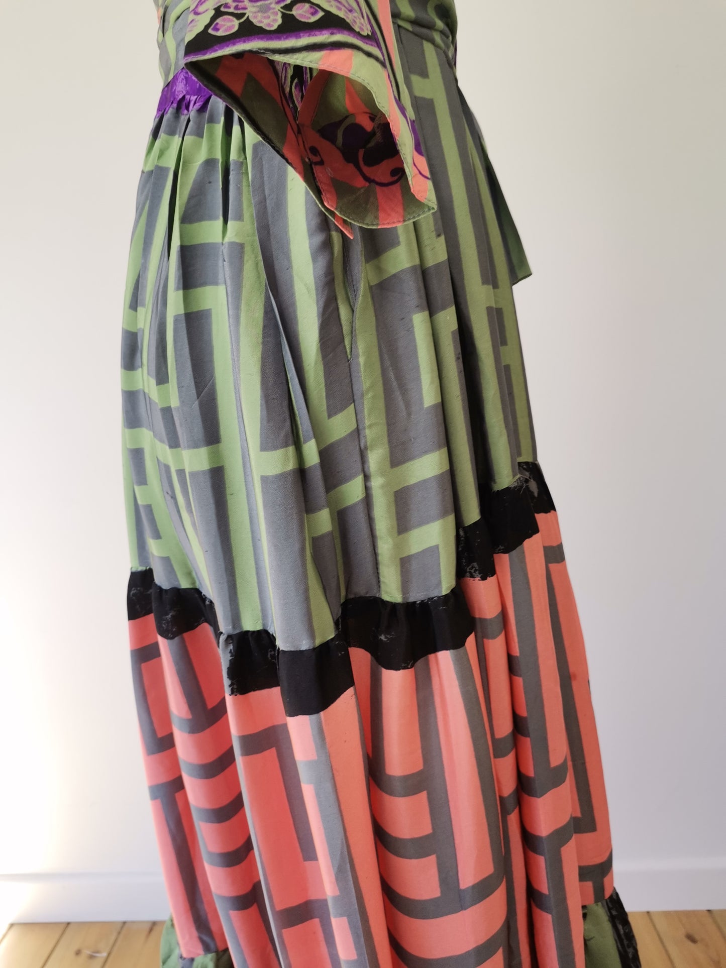 Prairie V-neck Silk Dress XS - 034