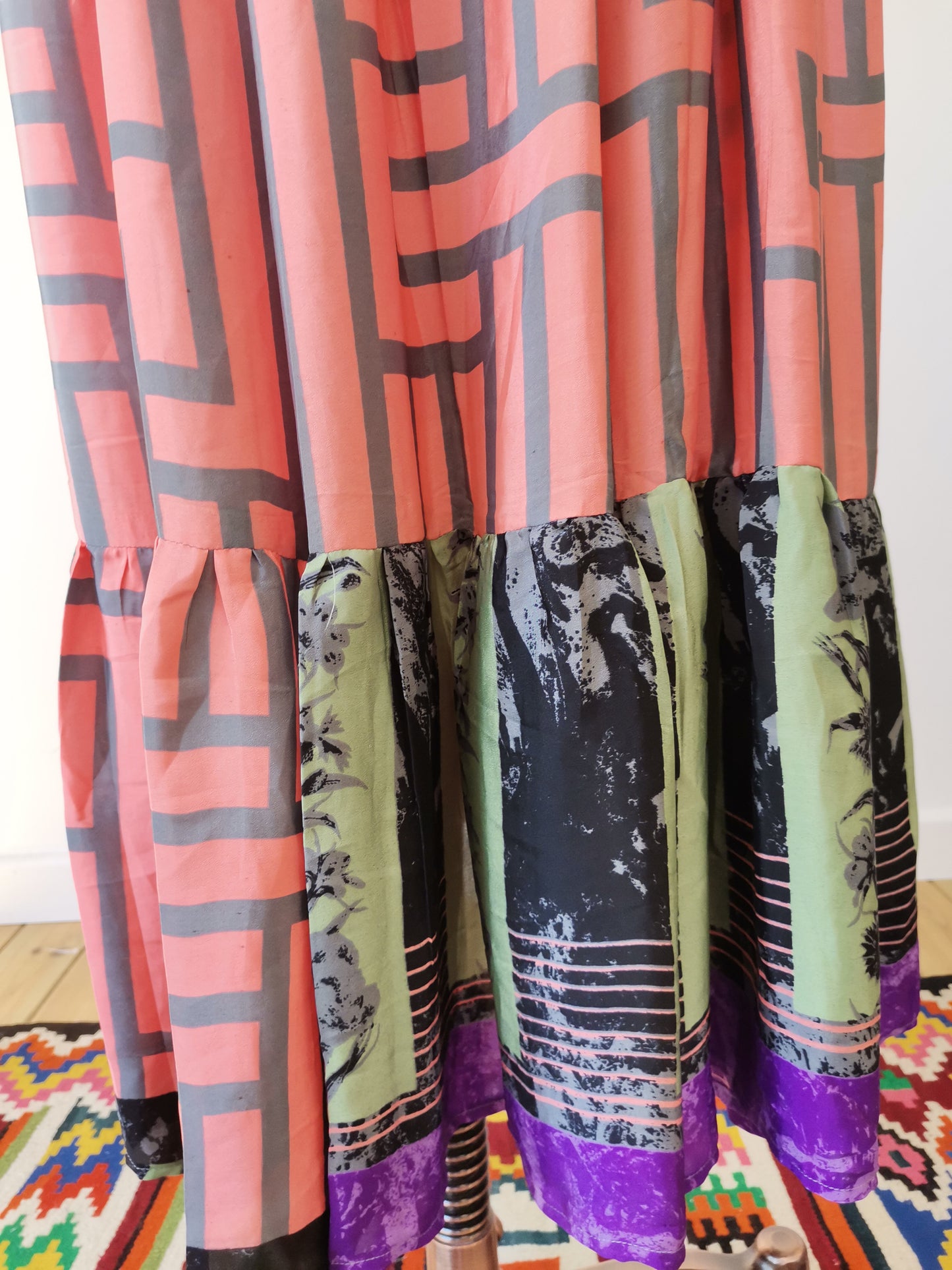 Prairie V-neck Silk Dress XS - 034