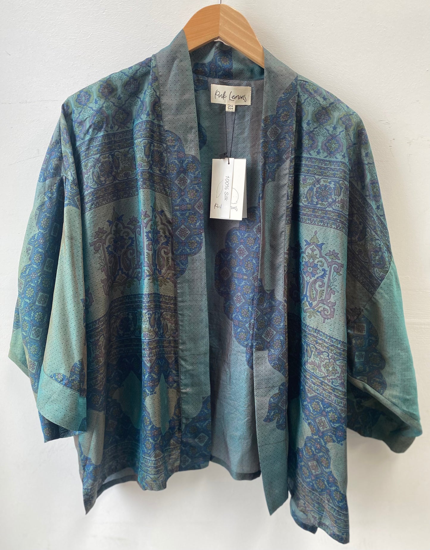 Silk Kimono 095