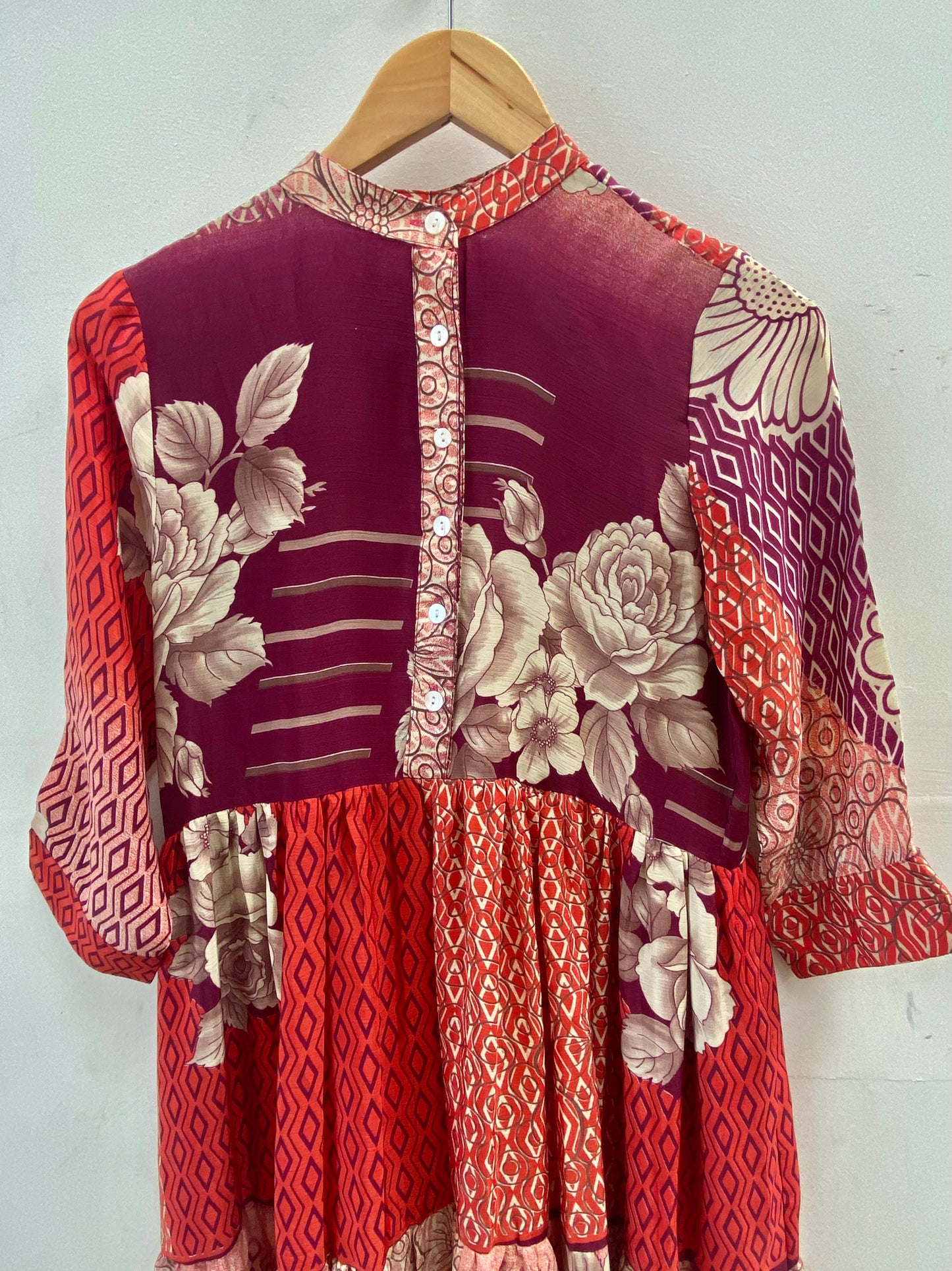 Prairie Round Neck Silk Dress XS - 024