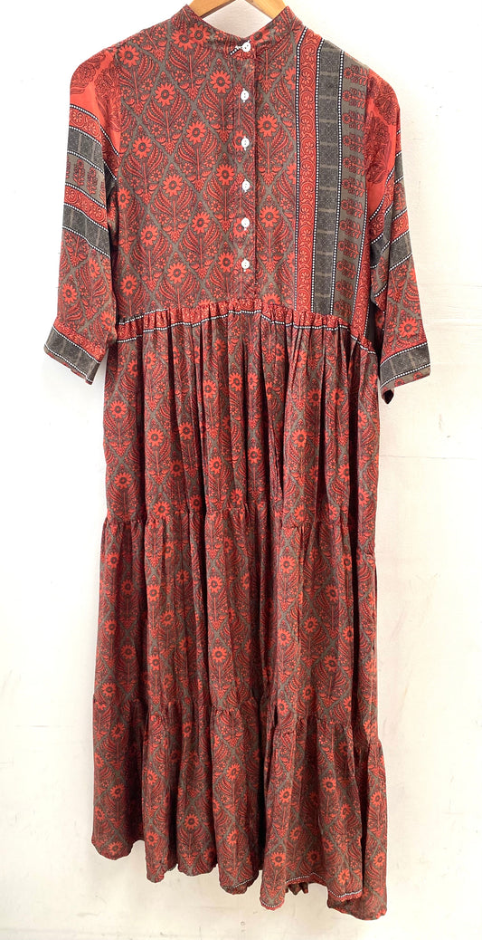 Prairie Round Neck Silk Dress S  - 021