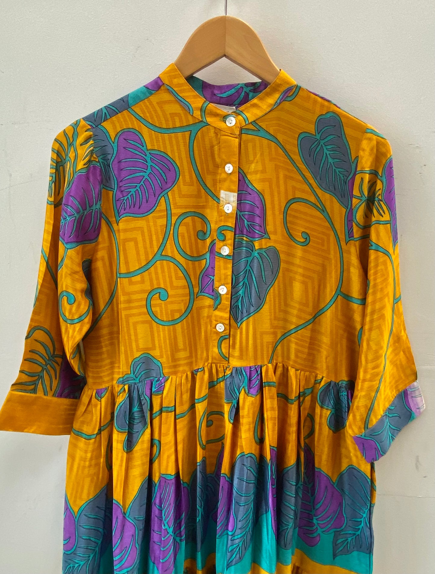 Prairie Round Neck Silk Dress S  - 023