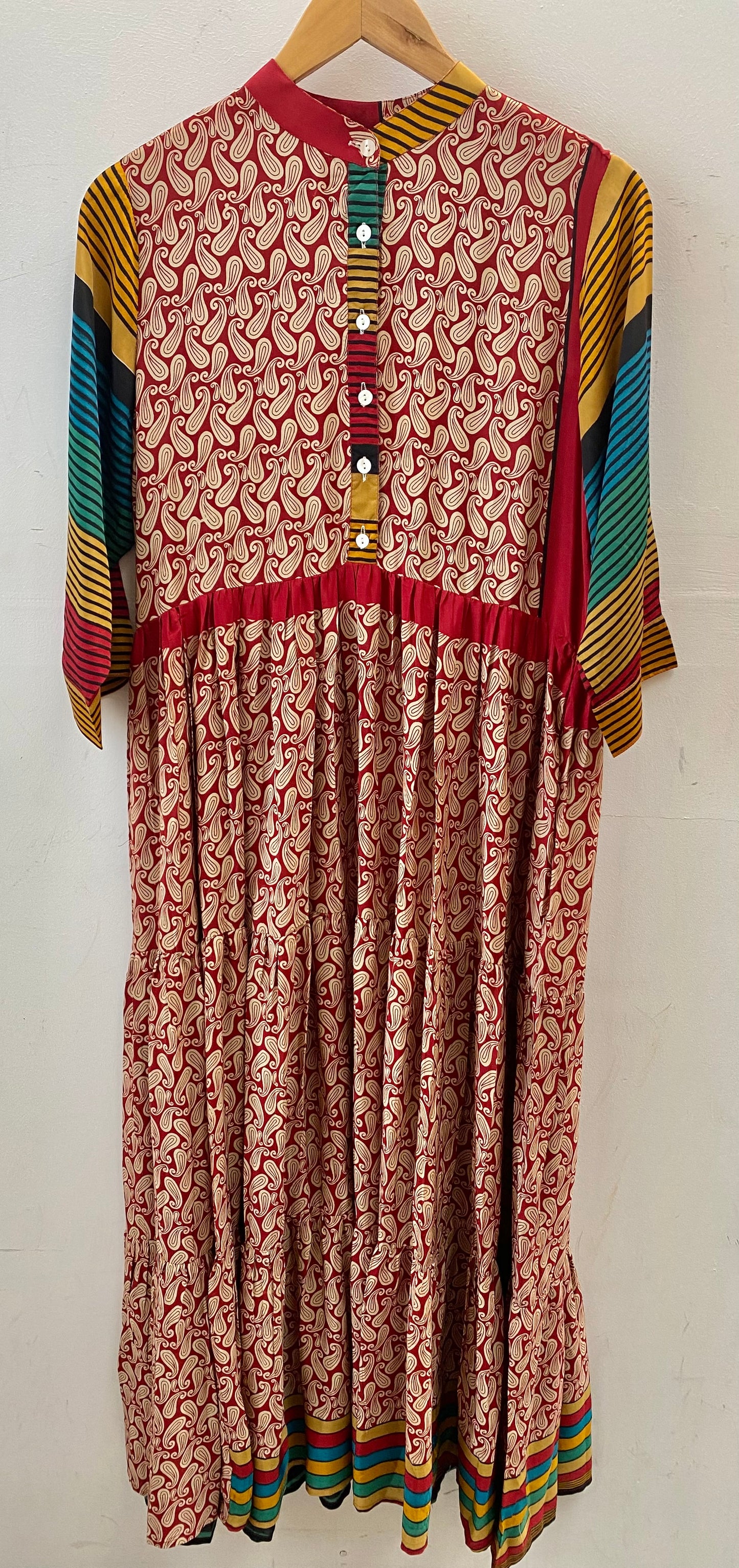 Prairie Round Neck Silk Dress M - 001