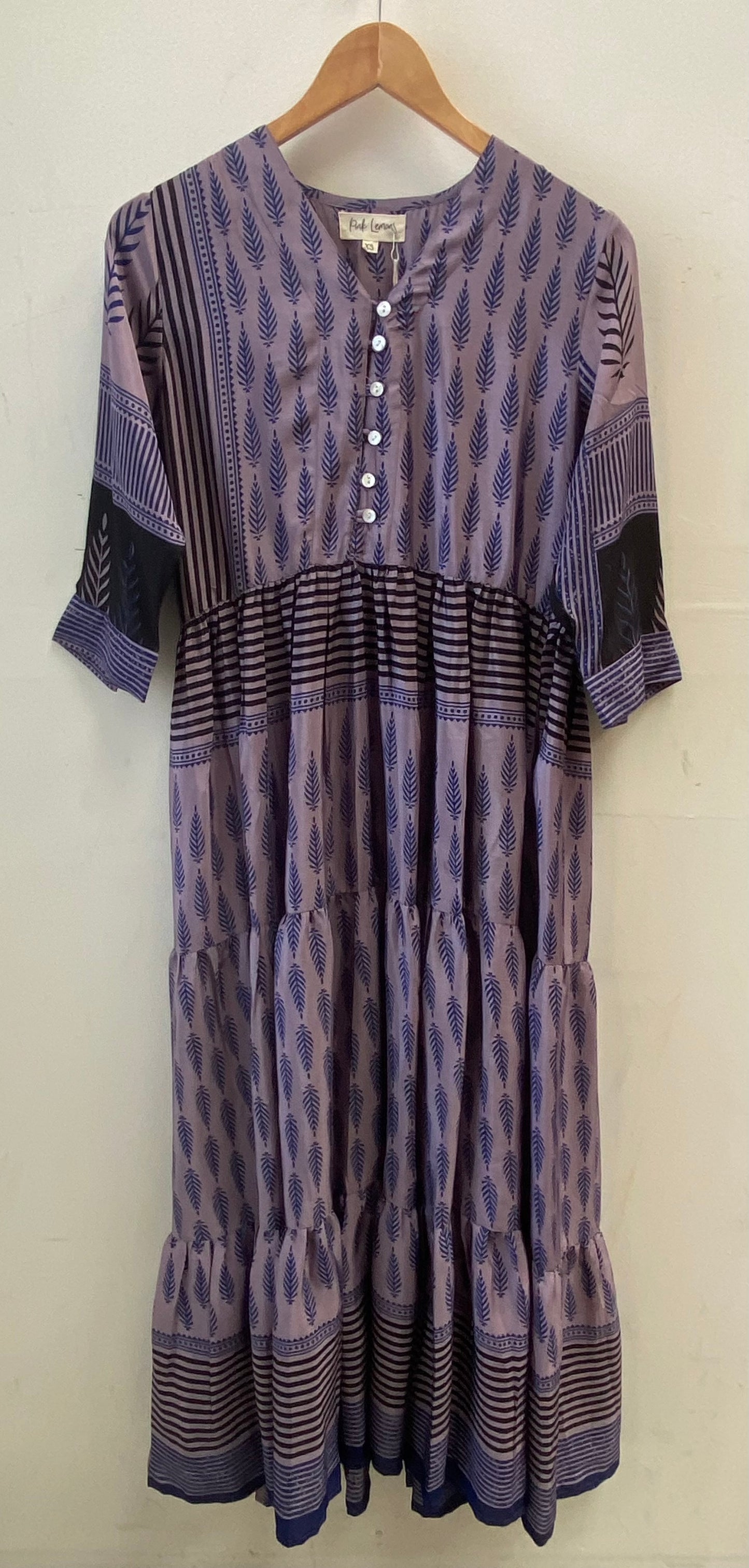 Prairie V-neck Silk Dress XS - 007