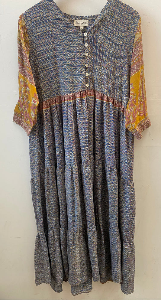 Prairie V-neck Silk Dress L - 057