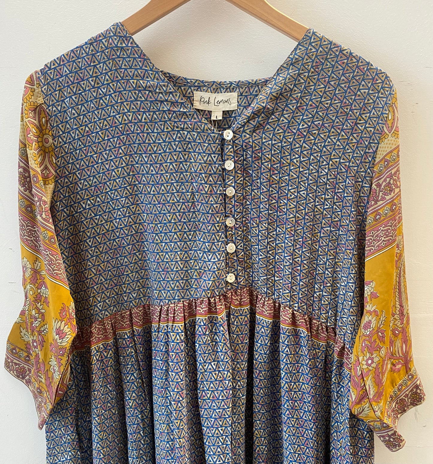 Prairie V-neck Silk Dress L - 057