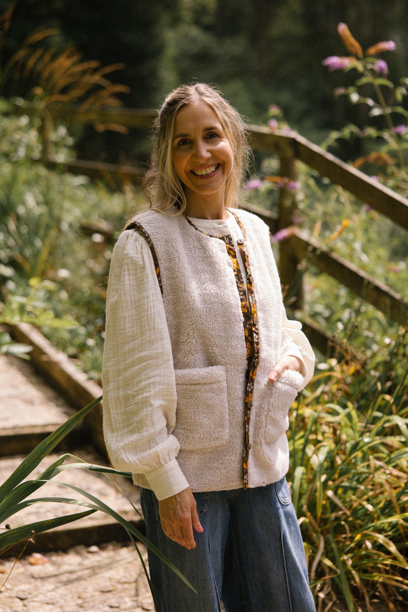 Grace Gilet - Silk 010