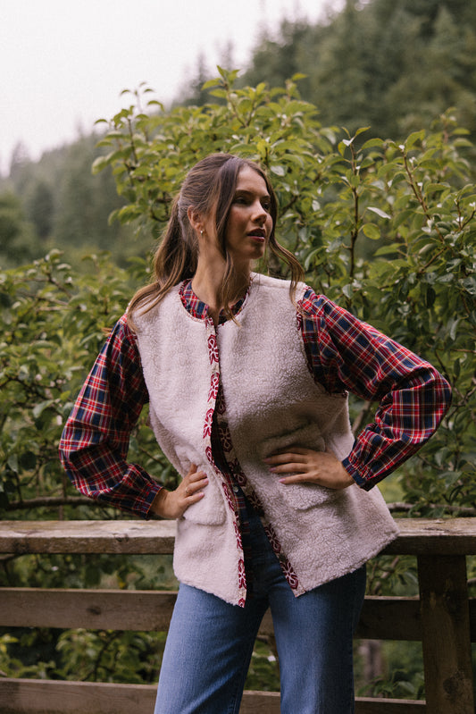 Grace Gilet - Silk 019