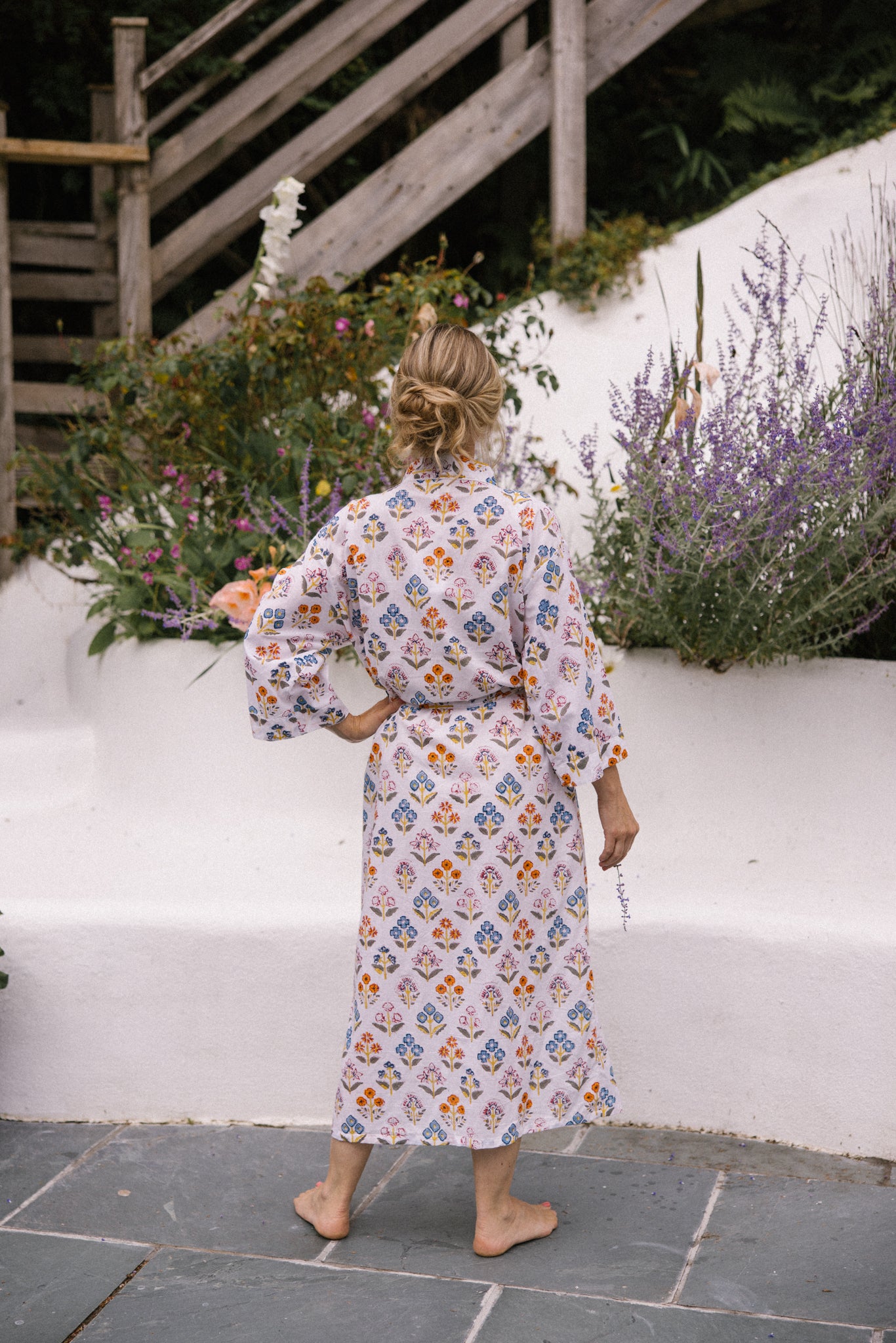 Dressing Gown/Robe - White Flower