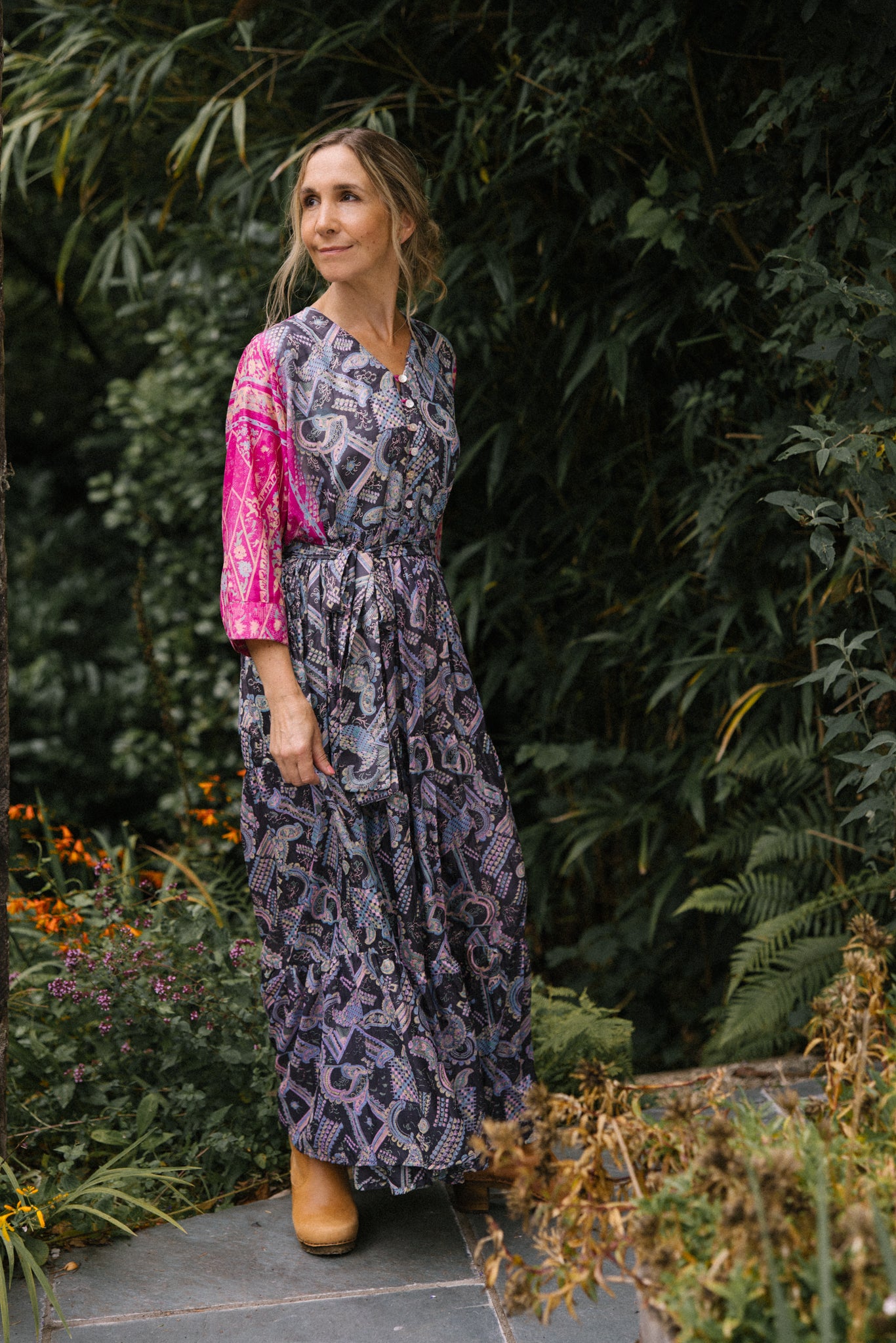 Prairie V-neck Silk Dress M - 005