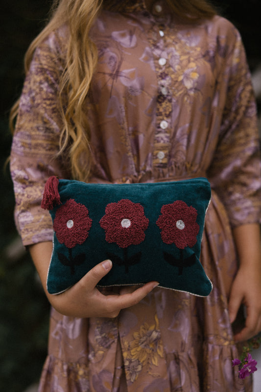 Velvet Triple Flower Pouch in Teal