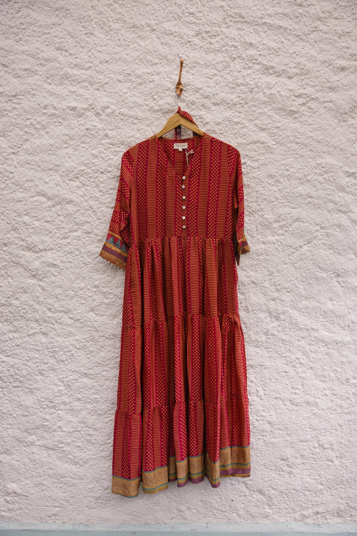 Prairie V-neck Silk Dress M - 006