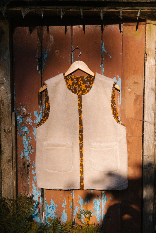 Grace Gilet - Silk 010