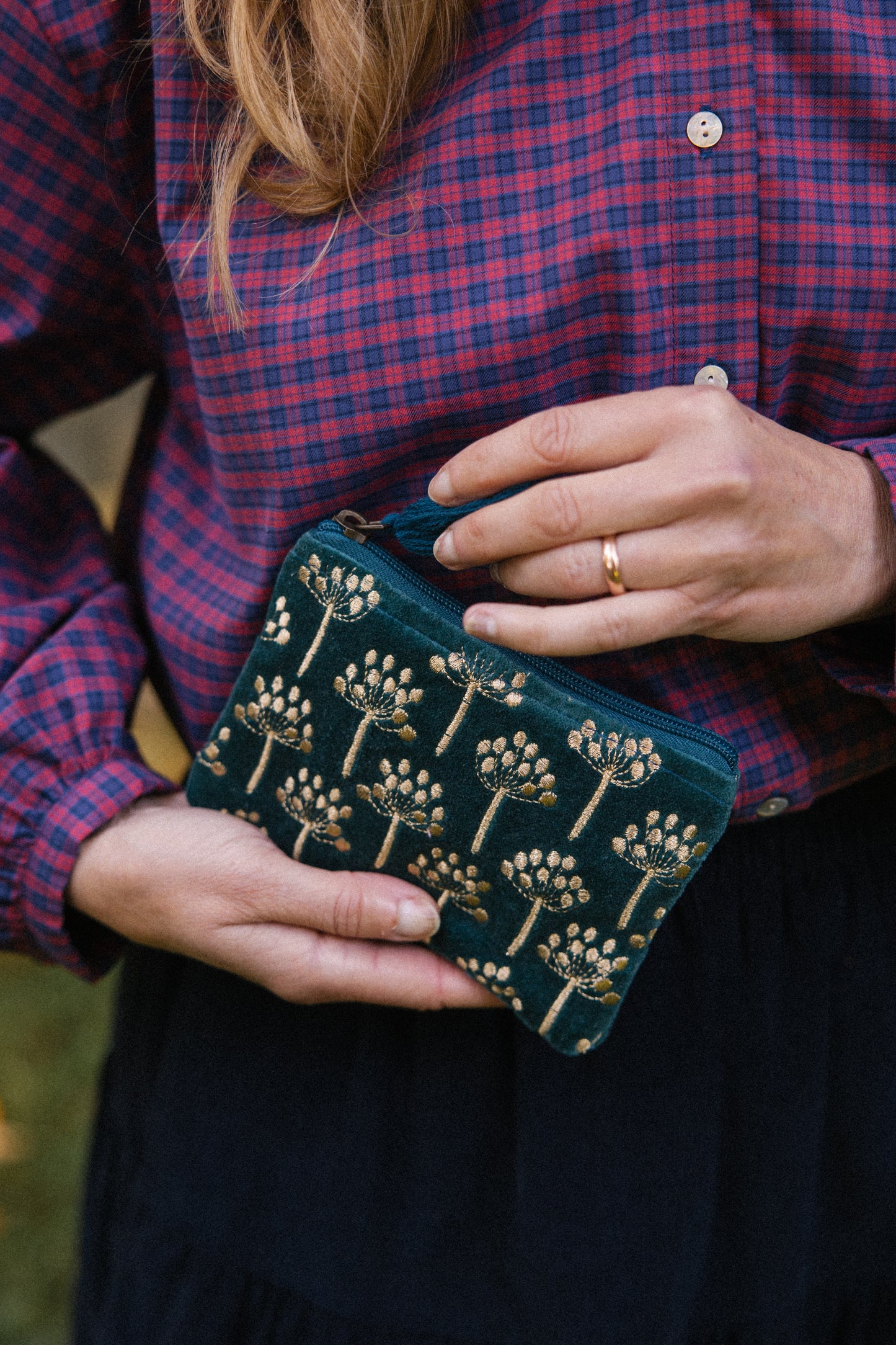 Velvet Thistle Pouch in Green & Gold