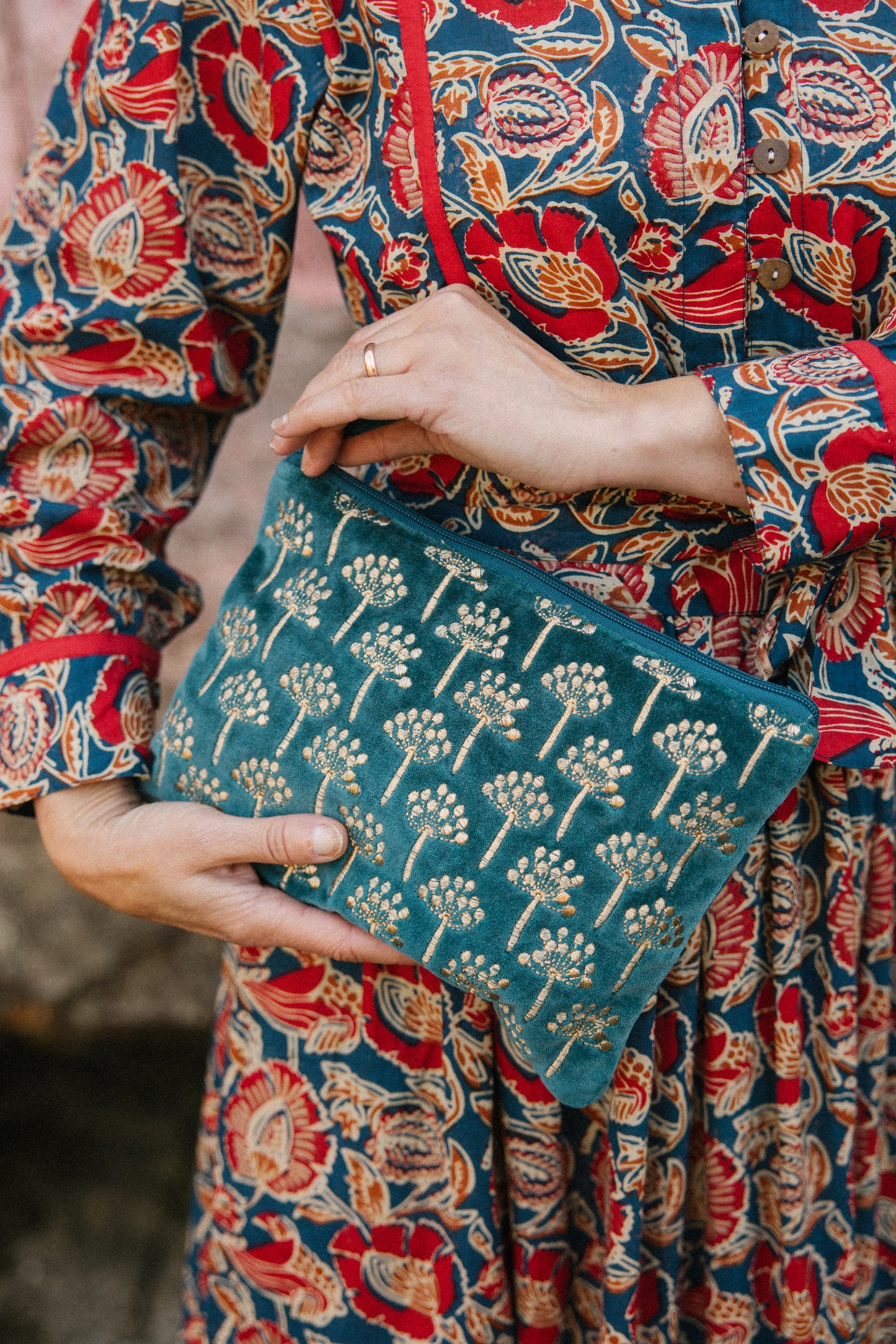 Velvet Thistle Pouch in Green & Gold