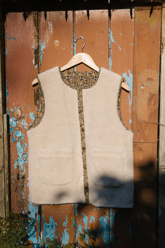 Grace Gilet - Silk 008