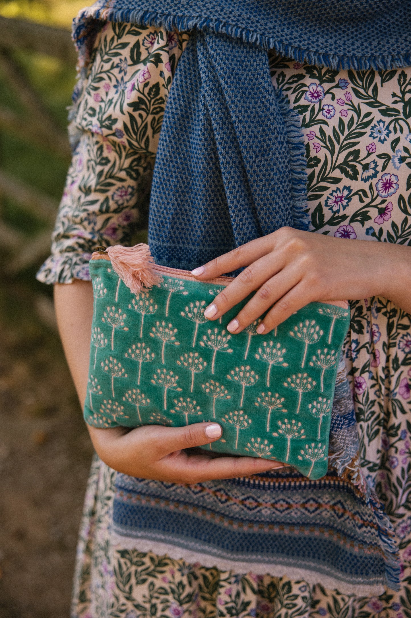 Velvet Thistle Pouch in Aqua & Pink