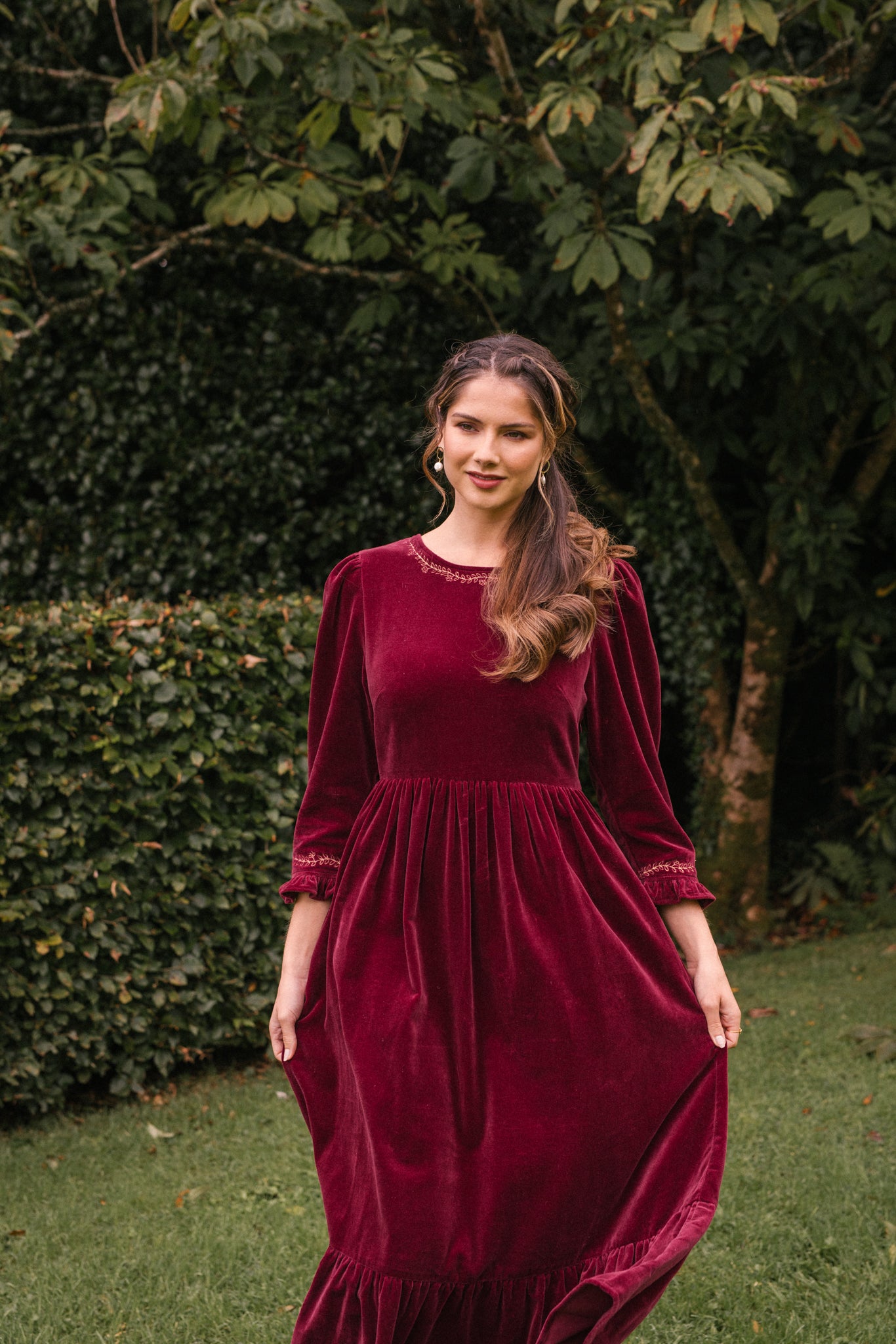 Aurora Velvet Dress in Burgundy