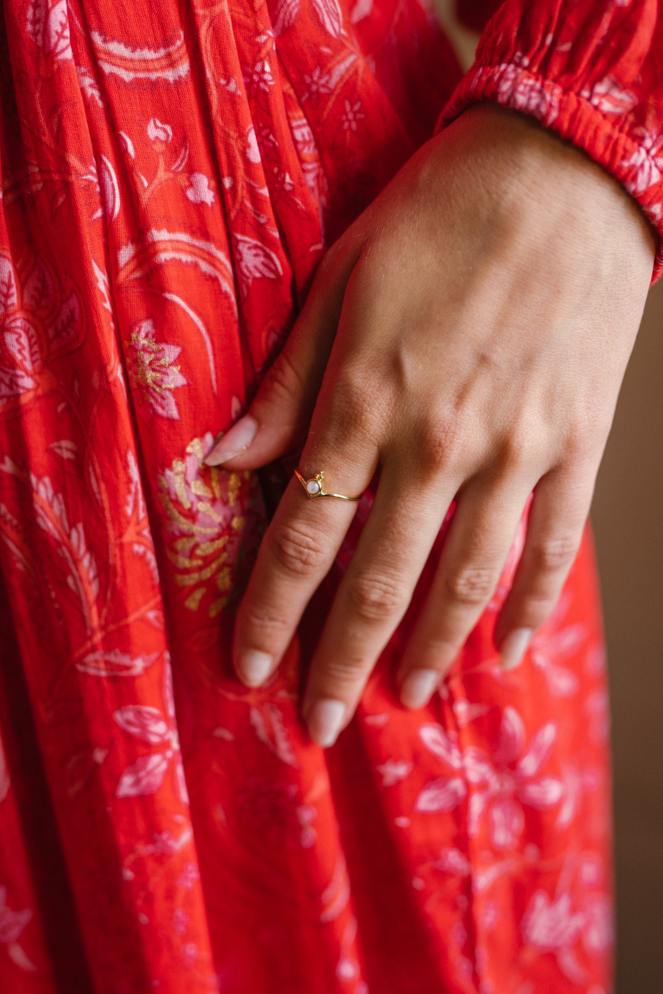 Gaia Wishbone Ring - Gold Rainbow Moon Stone