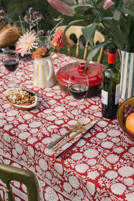 Table Cloth in Crimson Floral