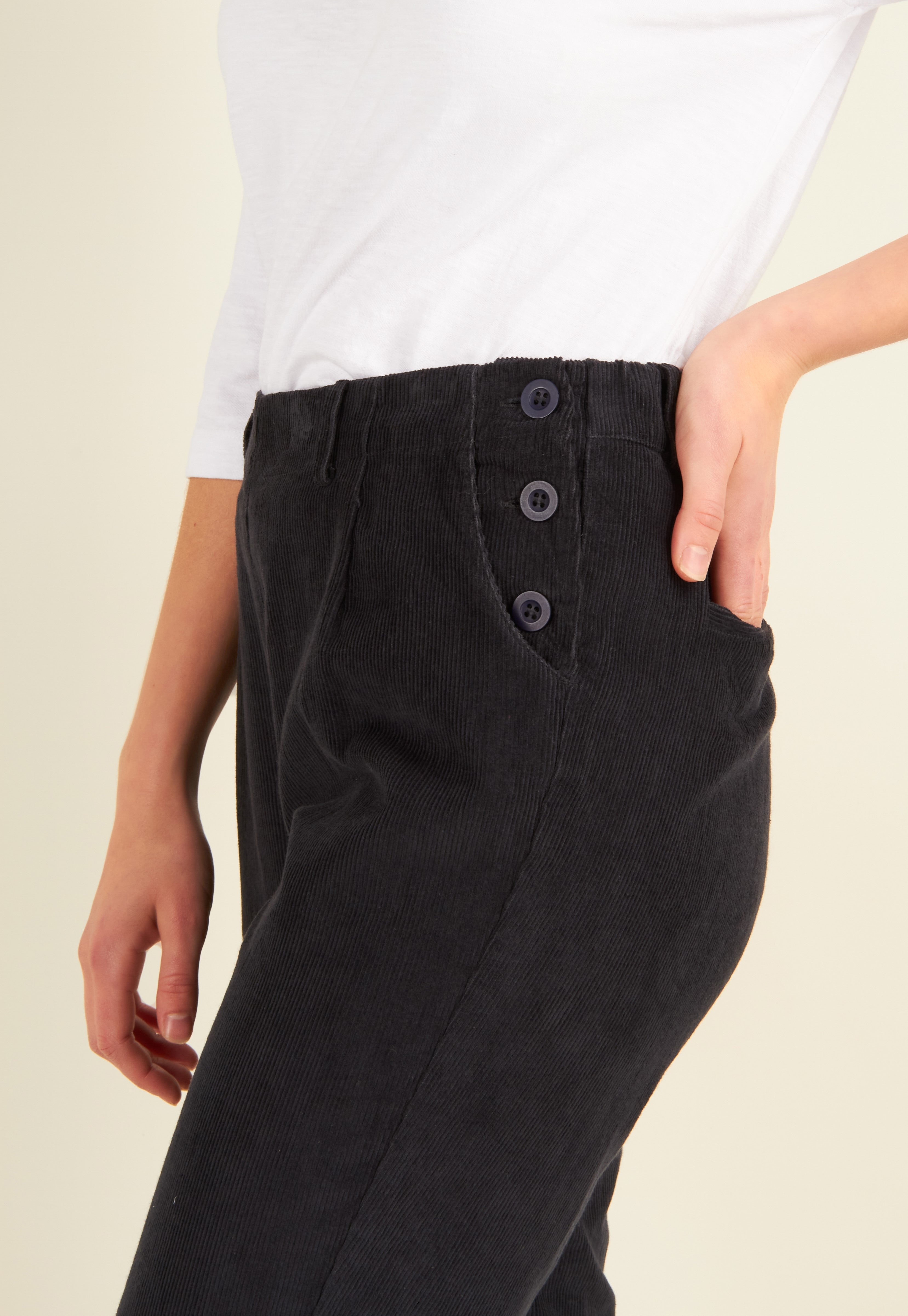 Womens high waist cropped corduroy trousers with a print  Womens fashion   El Corte Inglés