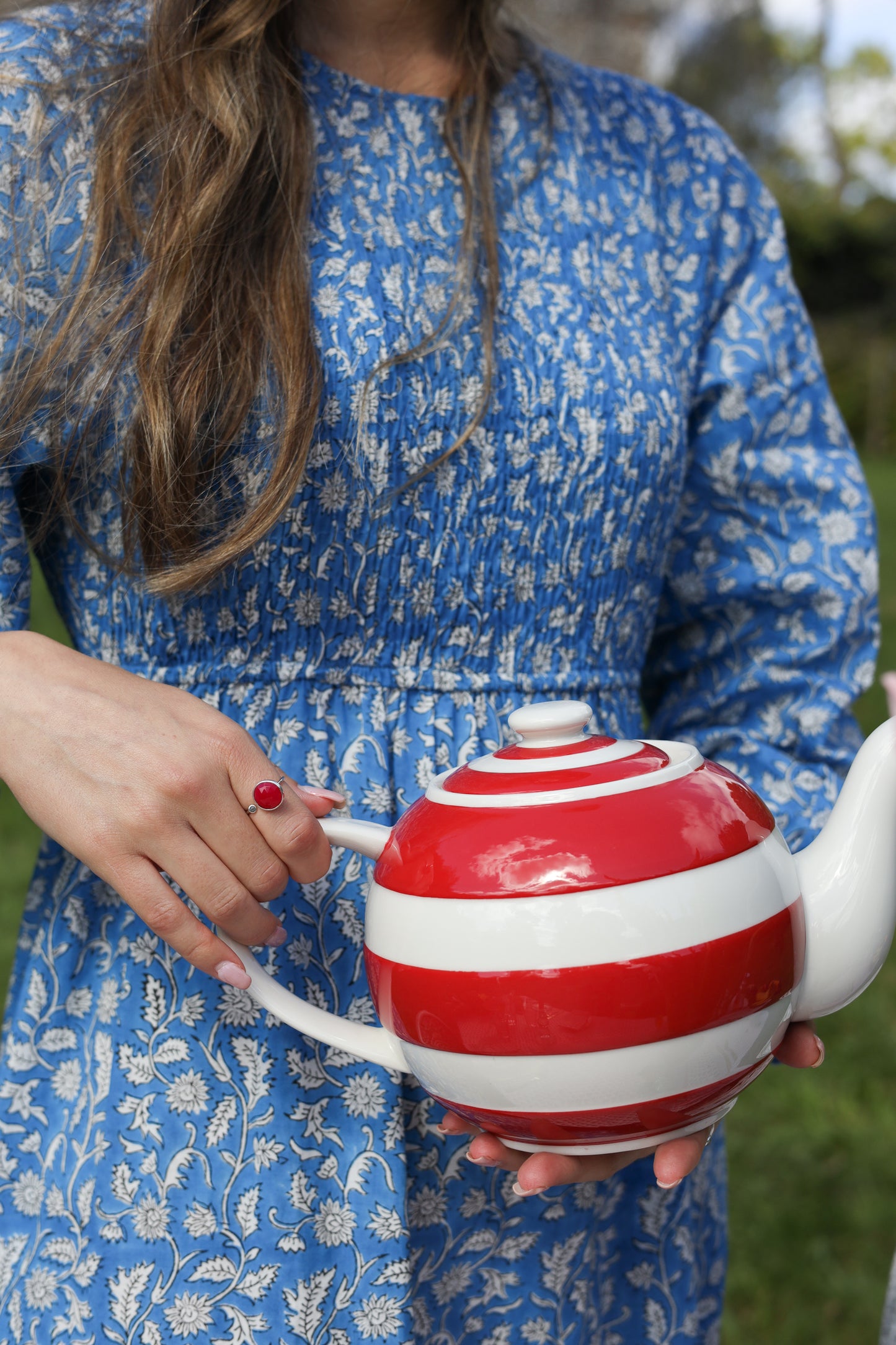 Large Betty Teapot Red Stripe