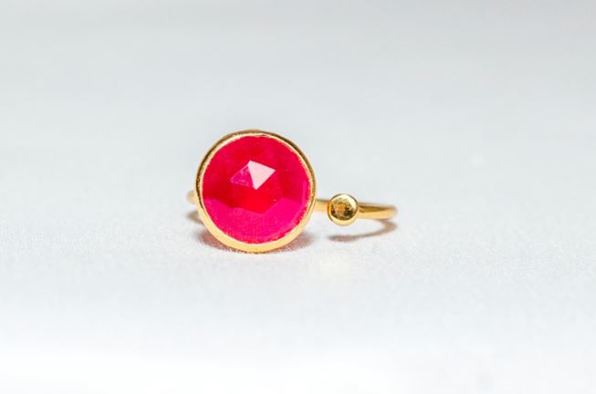 Gold Vermeil Ring with Disc in Pink Chalcedony