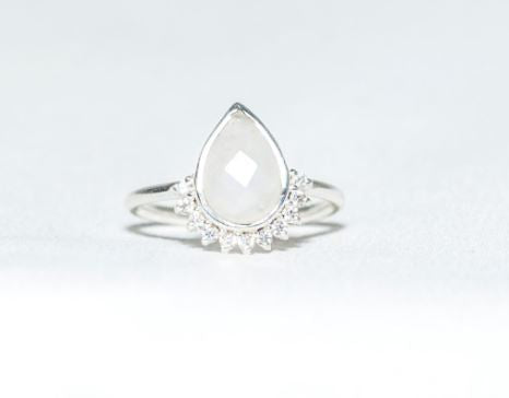 Sterling Silver Oval Crested Ring