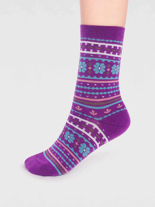 Flower Pattern Socks in Deep Purple 4-7