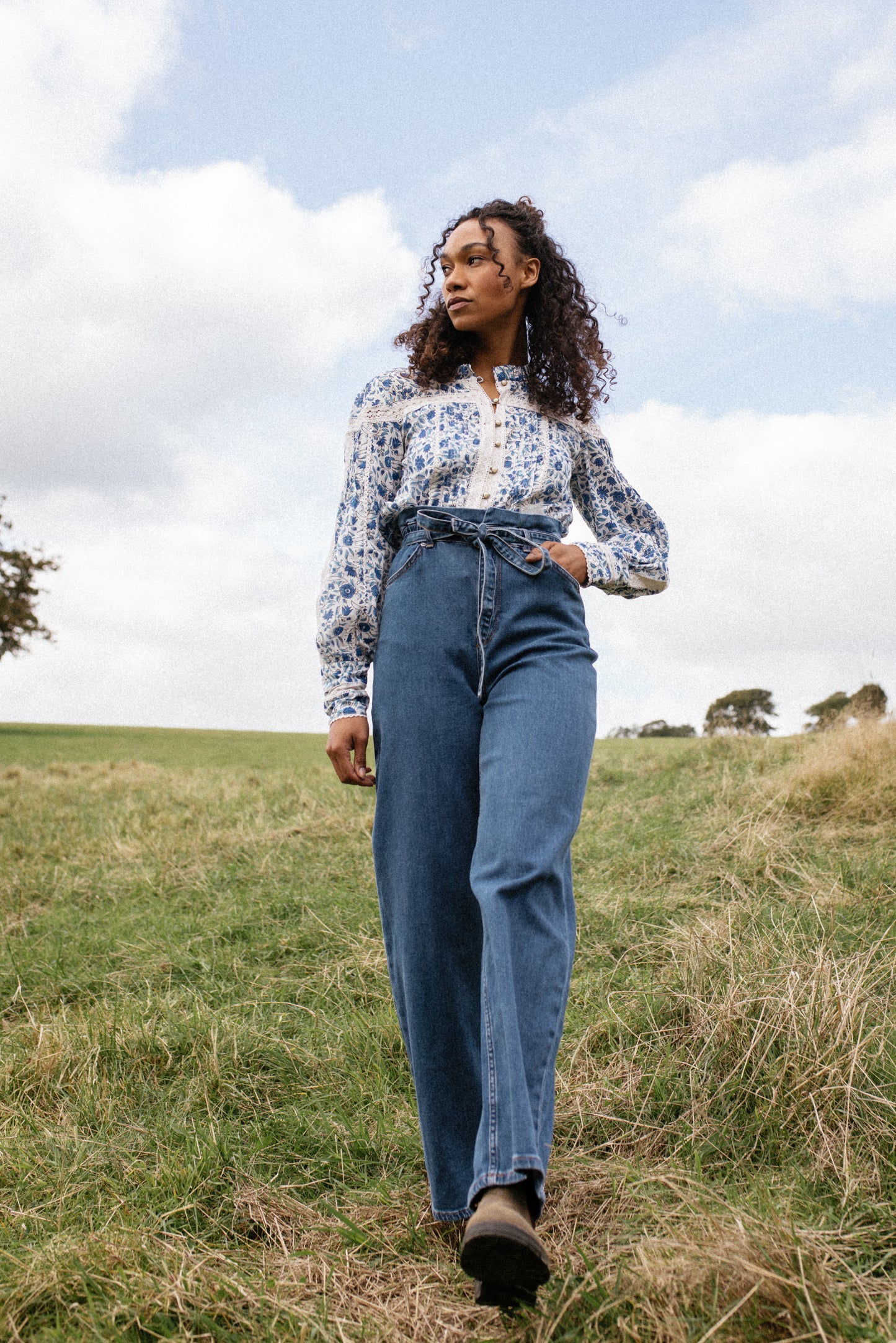 Pearl Blouse in Blue