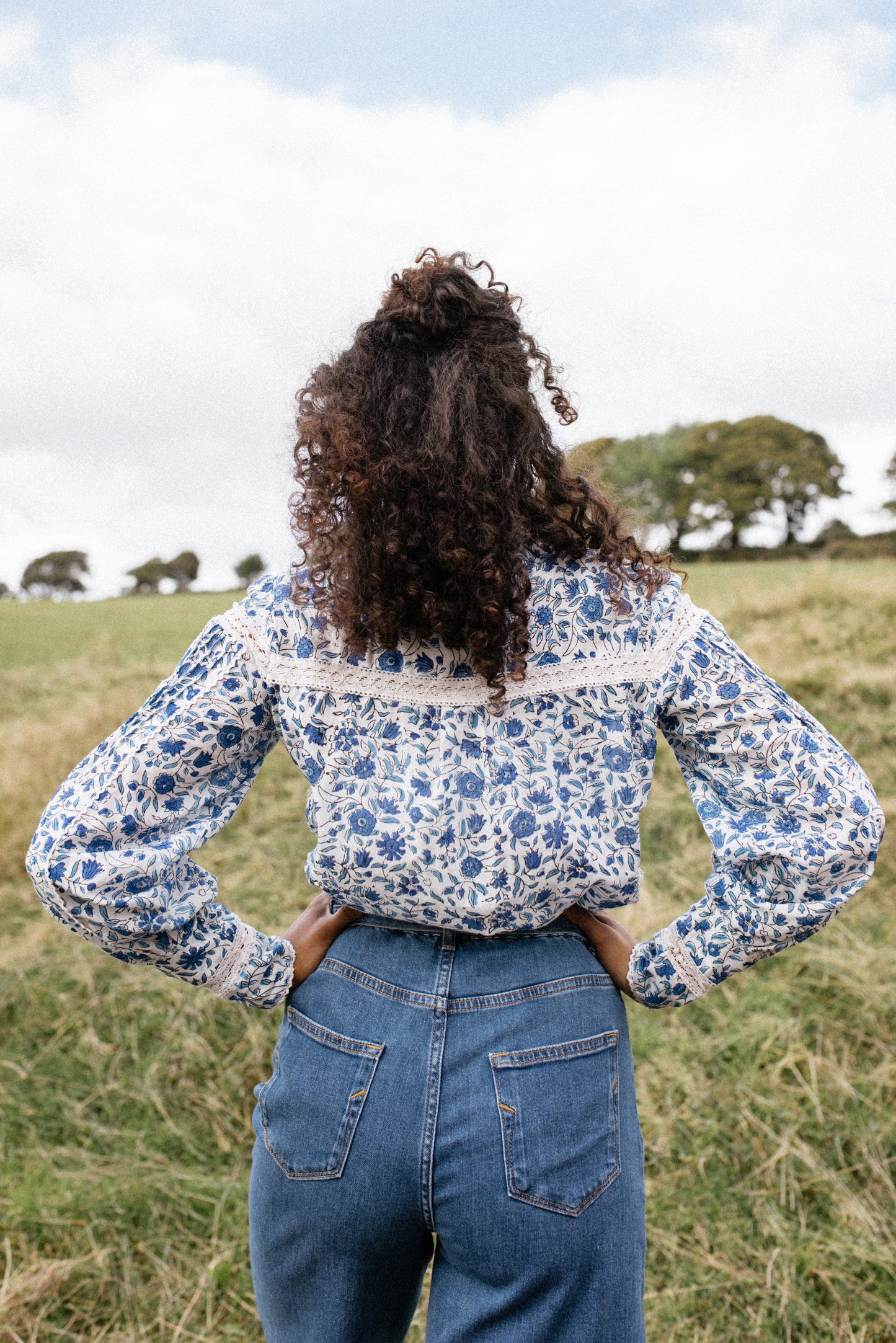 Pearl Blouse in Blue