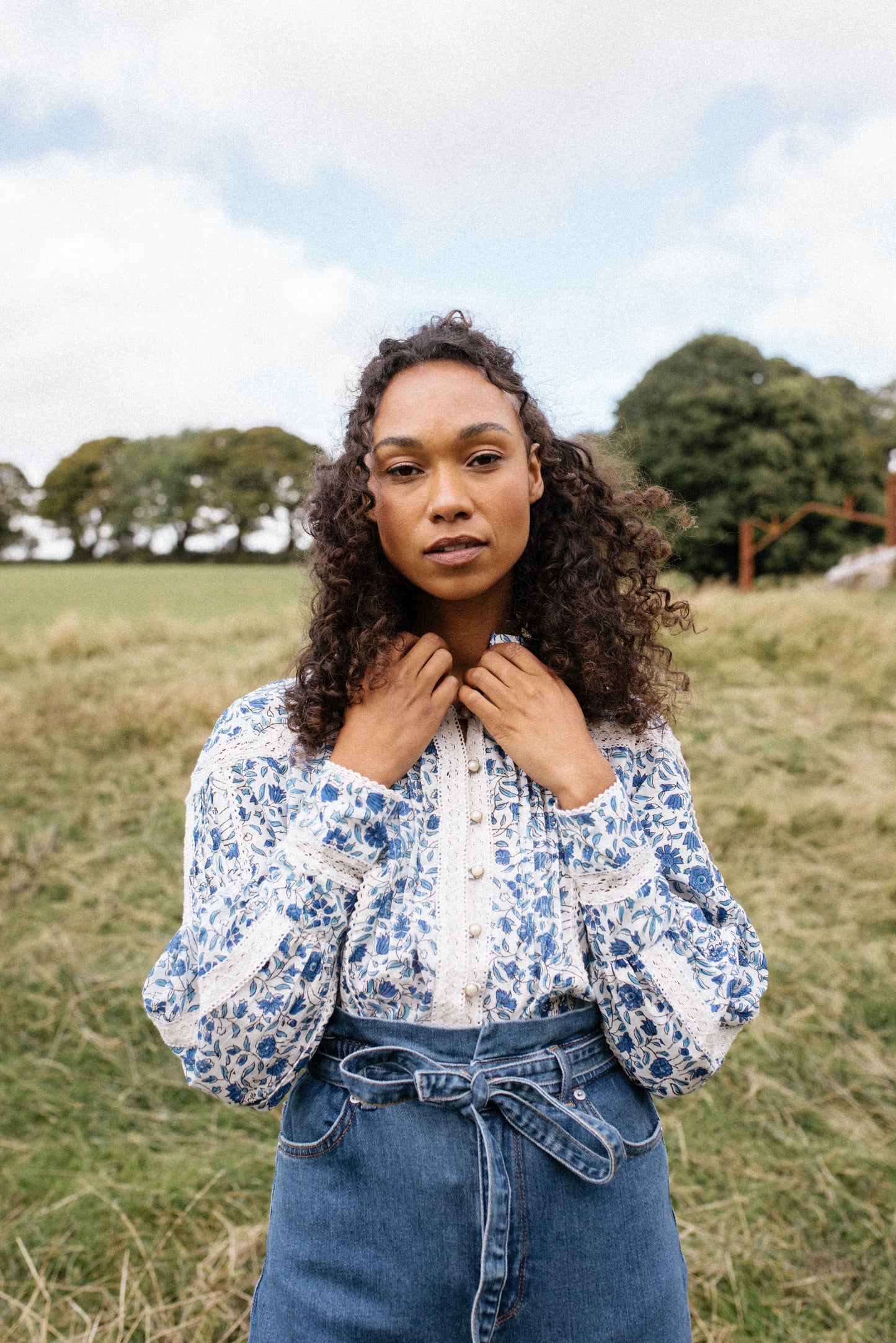 Pearl Blouse in Blue