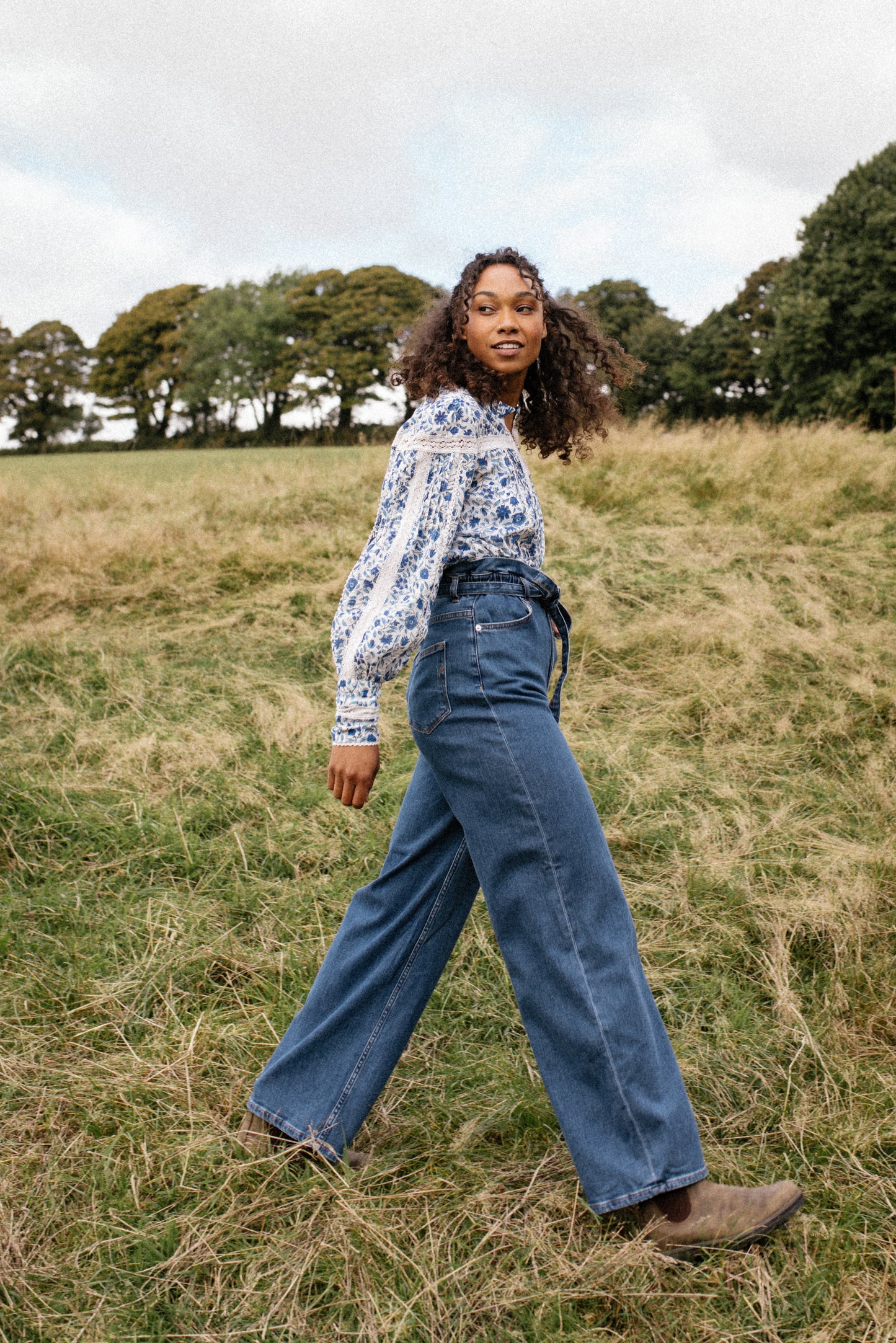 Pearl Blouse in Blue