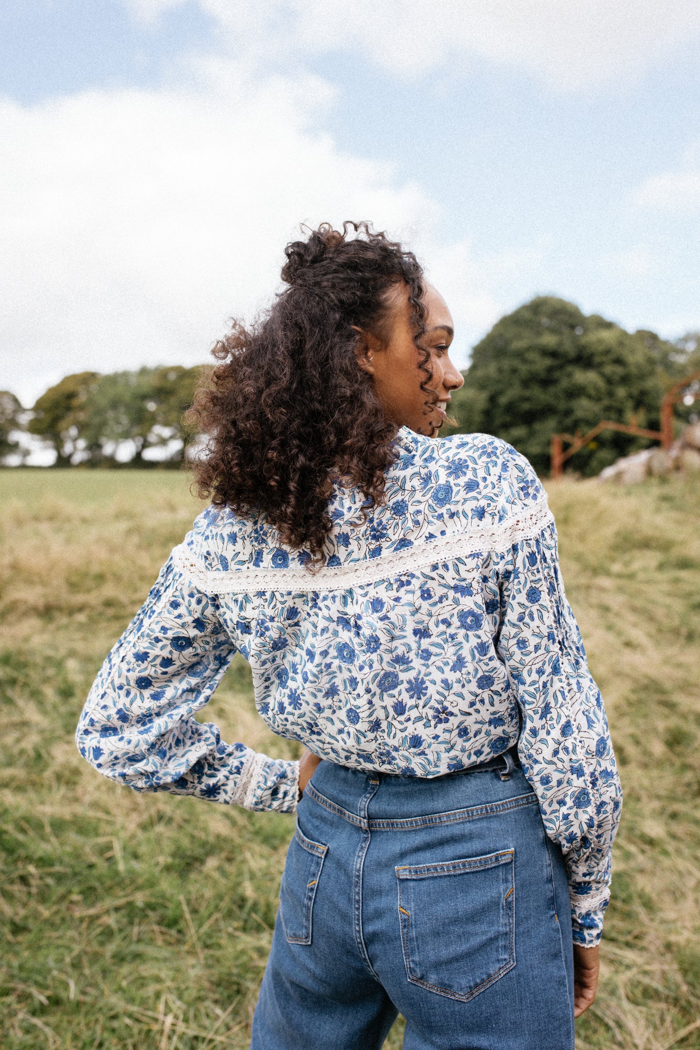 Pearl Blouse in Blue